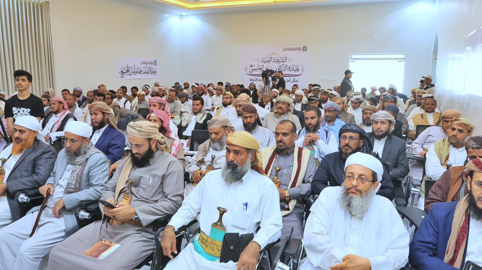 علماء اليمن يدينون محاولة مليشيا الحوثي استهداف مكة المكرمة