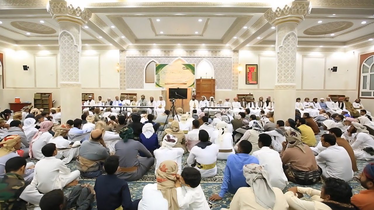 المكونات الدعوية بمأرب تعلن تأييدها للتعبئة العامة والنفير الوطني وتؤكد وجوب إسناد الجيش والأمن